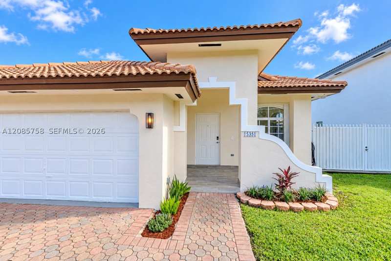 4 bedroom SingleFamilyResidence at 15351 SW 36th St, Caribe Lakes Phase I, Miami — photo 1