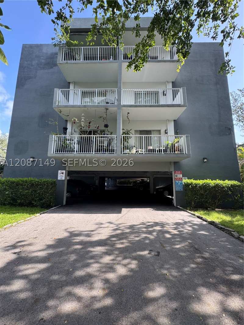 1 bedroom Condominium at 645 NE 121st St 304, Heritage Condo, North Miami — photo 1