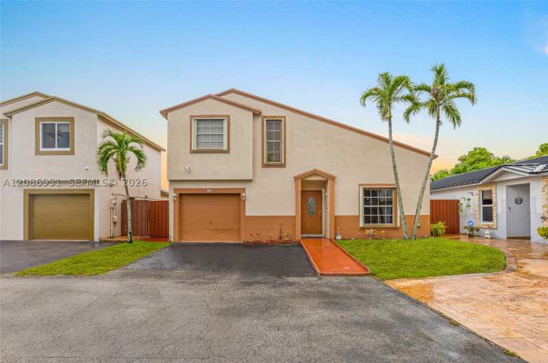 3 bedroom SingleFamilyResidence at 6746 NW 199th St, Country Lake Homes 2nd Ad, Hialeah — photo 1