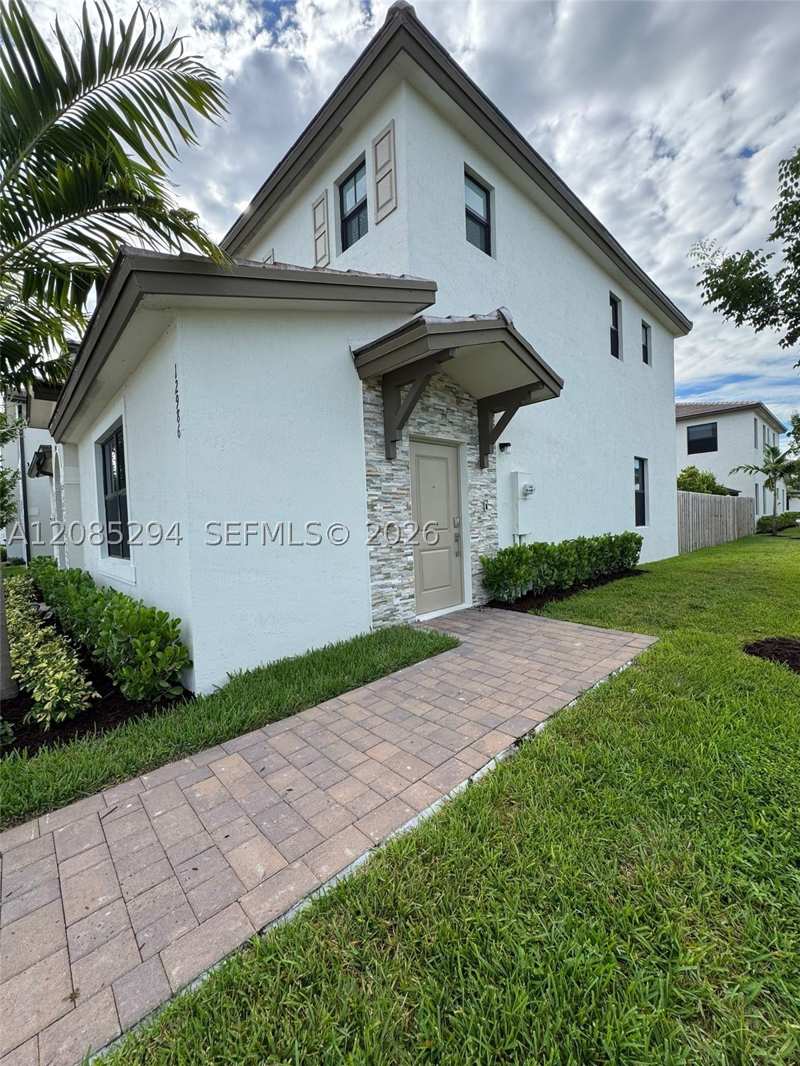 3 bedroom Townhouse at 12986 SW 232nd Ter 12986, Kendall Assemblage Sotuh, Homestead — photo 1