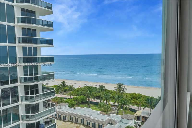 1 bedroom Condominium at 4747 Collins Ave 1008, Mimosa Condo, Miami Beach — photo 1