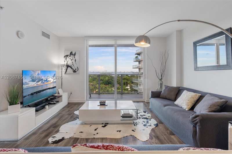 1 bedroom Condominium at 4250 Biscayne Blvd 1008, 4250 Biscayne Boulevard C, Miami — photo 1