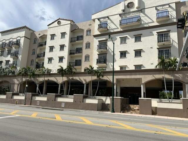 2 bedroom Condominium at 5271 SW 8th St 313, Granada Grand Condo, Miami — photo 1