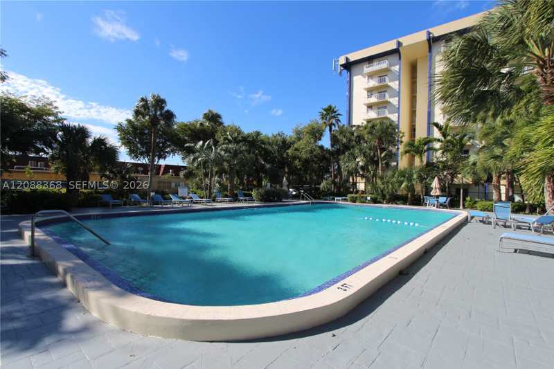 1 bedroom Condominium at 4550 NW 9th St 606E, Yolanda Villas Condo, Miami — photo 1