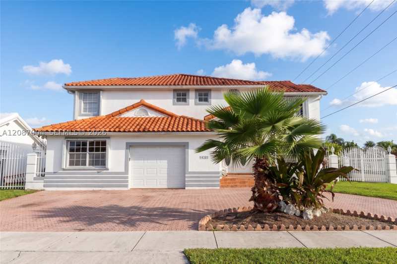 5 bedroom SingleFamilyResidence at 14203 SW 35th St, P.I. Estates, Miami — photo 1