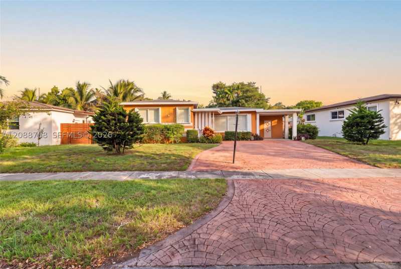 3 bedroom SingleFamilyResidence at 12140 NE Miami Ct, Breezeswept Estates, North Miami — photo 1