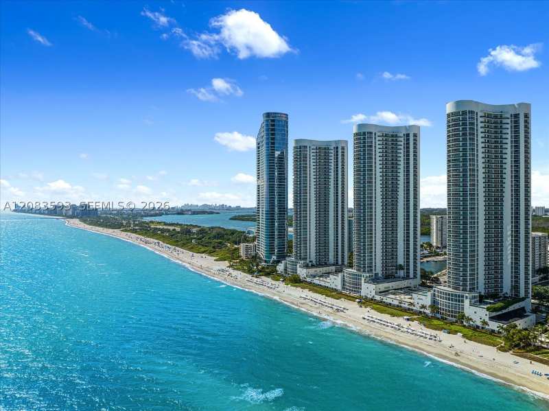 3 bedroom Condominium at 15901 Collins Ave 1606, Trump Tower II Condo, Sunny Isles Beach — photo 1