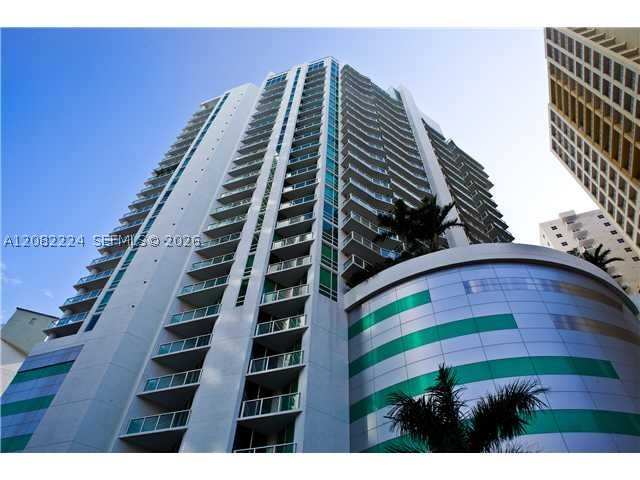 1 bedroom Condominium at 218 SE 14th St 2108, The Emerald At Brickell C, Miami — photo 1