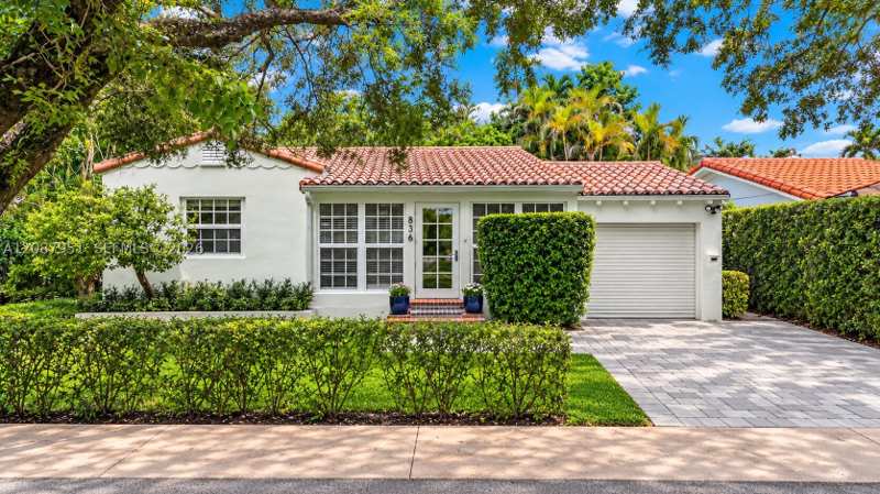 3 bedroom SingleFamilyResidence at 836 Alberca St, 1st Addn Granada Place, Coral Gables — photo 1