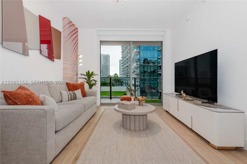 1 bedroom Condominium at 90 NE 32nd St 808, The Standard Residences, Miami — photo 1