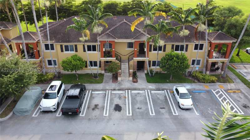 2 bedroom Condominium at 940 NE 33rd Ter 102, Monterey At Malibu Bay Co, Homestead — photo 1