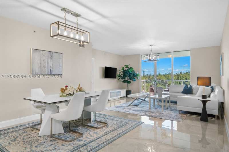 3 bedroom Condominium at 14951 Royal Oaks Ln 701, The Oaks I Condo, North Miami — photo 1