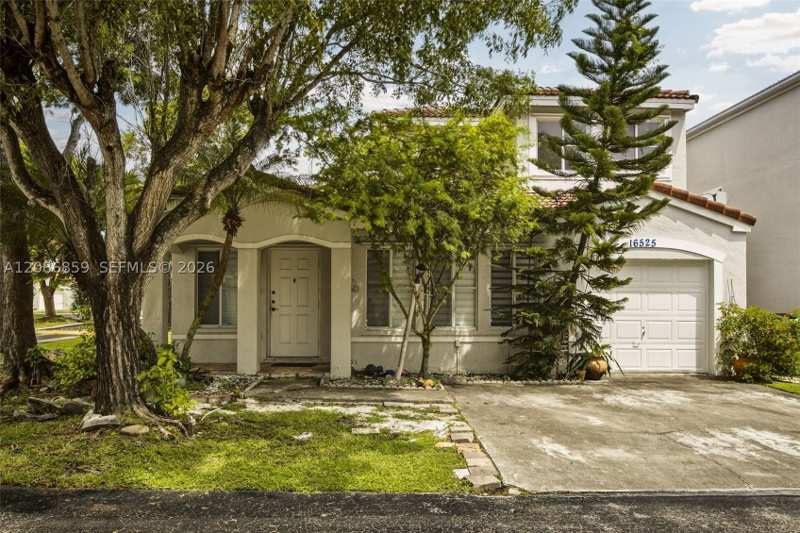 3 bedroom Townhouse at 16525 SW 97th Ter, Forest Lakes Villas, Miami — photo 1