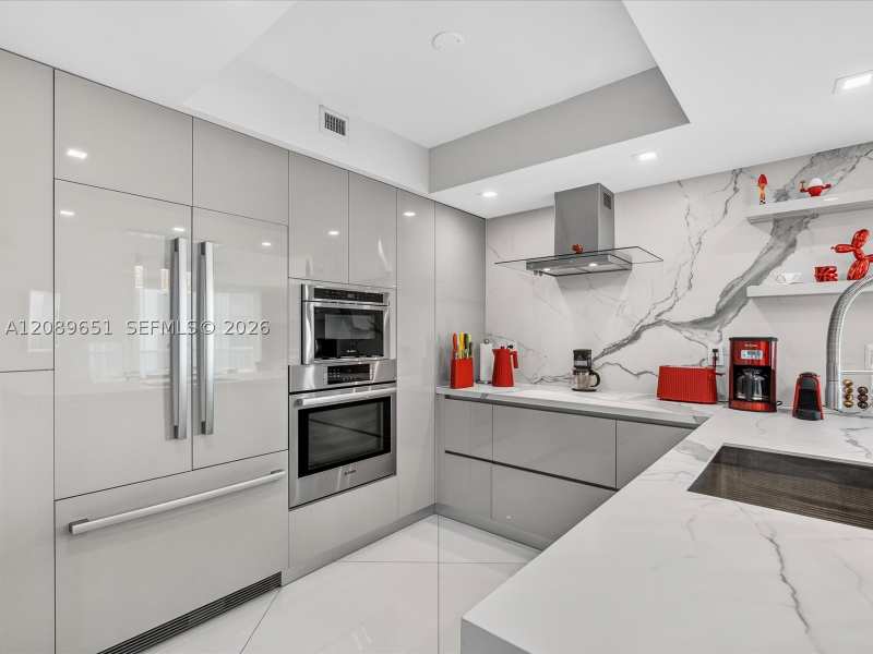 3 bedroom Condominium at 250 Sunny Isles Blvd 3-1004, St Tropez On The Bay III, Sunny Isles Beach — photo 1
