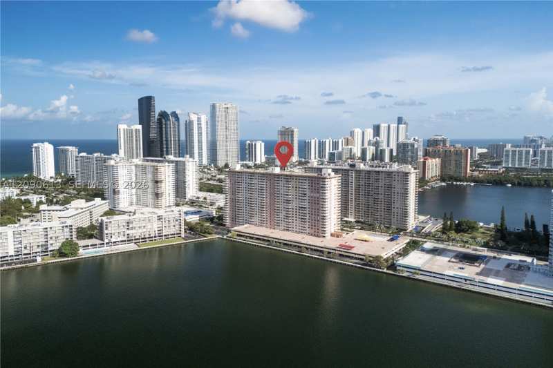 2 bedroom Condominium at 251 174th St 812, Winston Towers 200, Sunny Isles Beach — photo 1