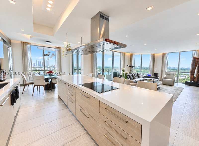 3 bedroom Condominium at 17111 Biscayne Blvd 2210, Marina Palms Residences S, North Miami Beach — photo 1