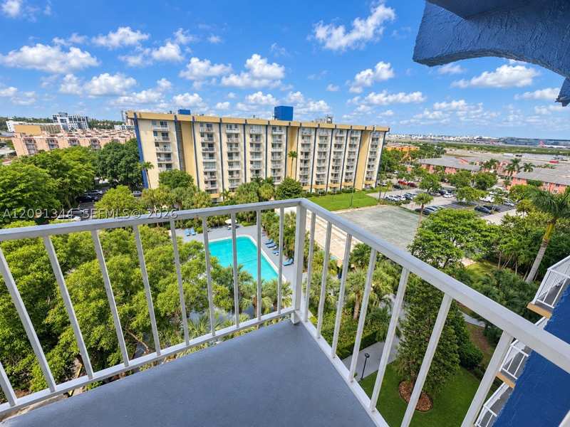 2 bedroom Condominium at 4550 NW 9th St 901E, Yolanda Villas Condo, Miami — photo 1