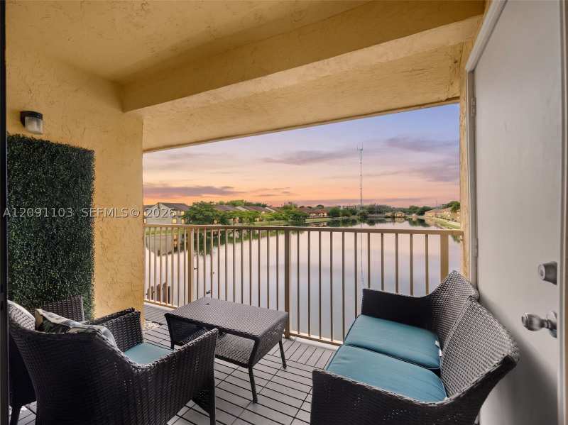 2 bedroom Condominium at 400 NW 214th St 203, Misty Lake Condo, Miami Gardens — photo 1
