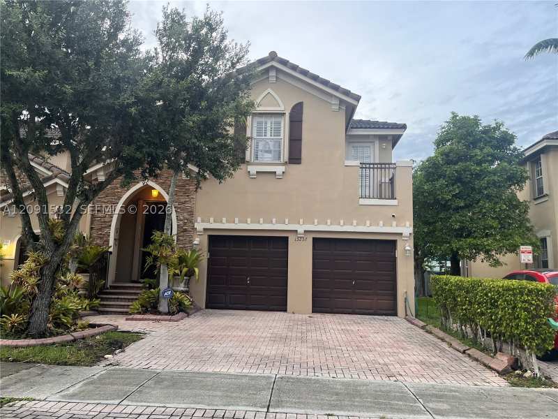 4 bedroom Townhouse at 15257 SW 8th Way, Emerald Isles, Miami — photo 1