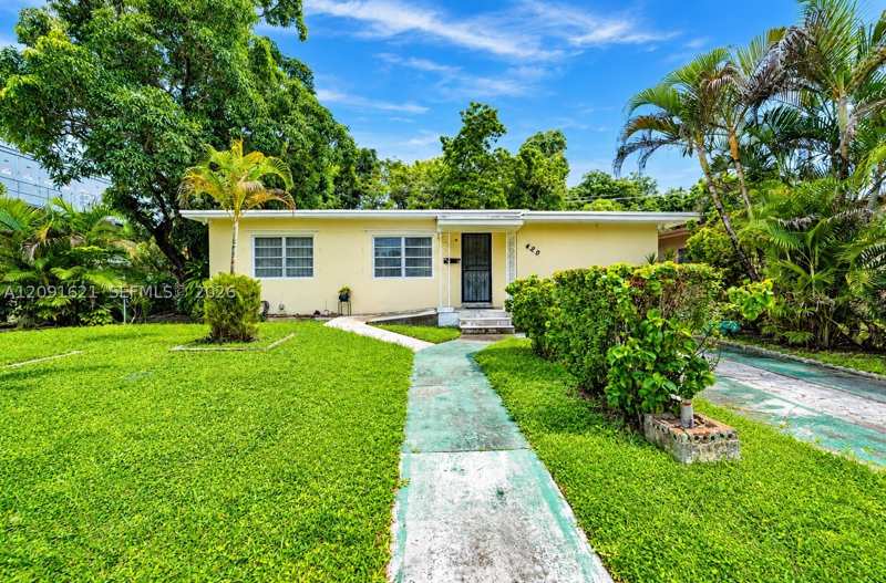 3 bedroom SingleFamilyResidence at 420 NW 42nd St, Allendale Sub Db 943-562, Miami — photo 1