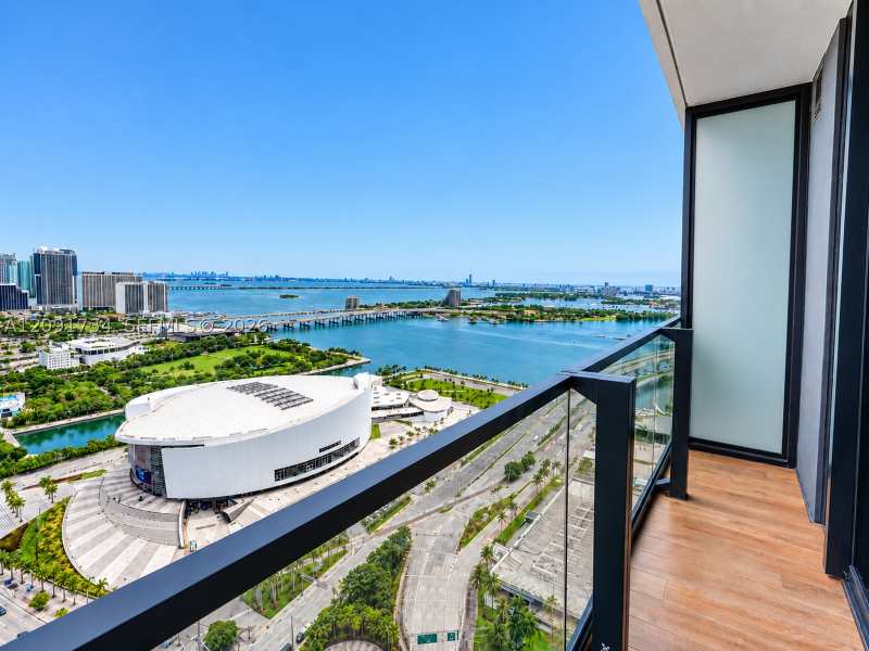 1 bedroom Condominium at 398 NE 5th St 3805, Map Of Miami Dade Co. FL., Miami — photo 1