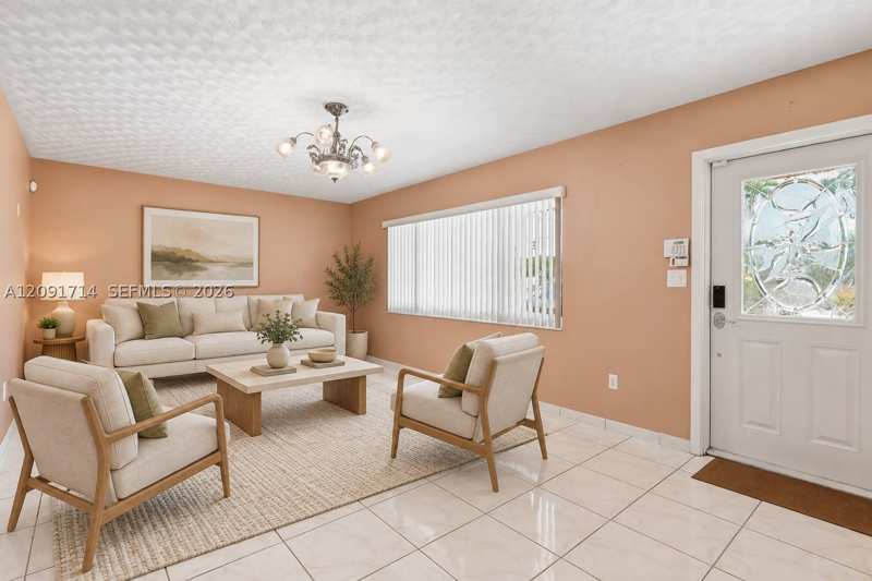 3 bedroom SingleFamilyResidence at 7200 SW 132nd Ave, Winston Park Unit 6, Miami — photo 1