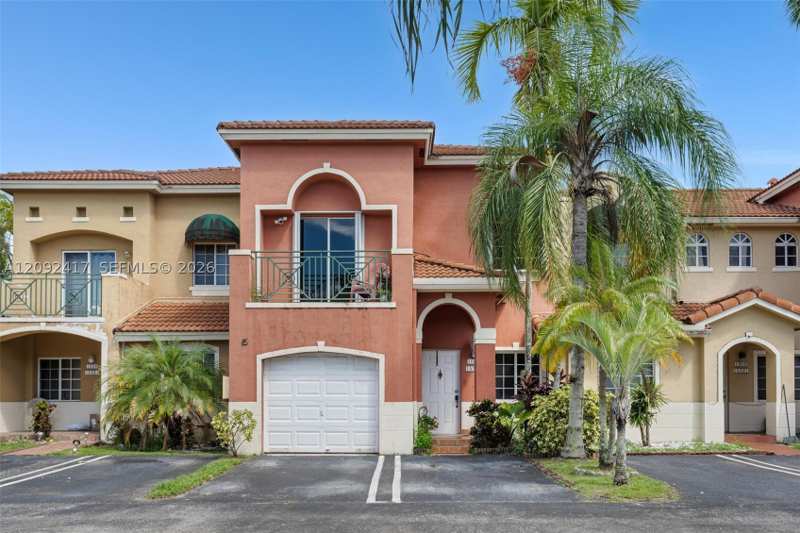 4 bedroom Condominium at 15321 SW 133rd Pl 1007, Vista Alegre Townhomes Vi, Miami — photo 1