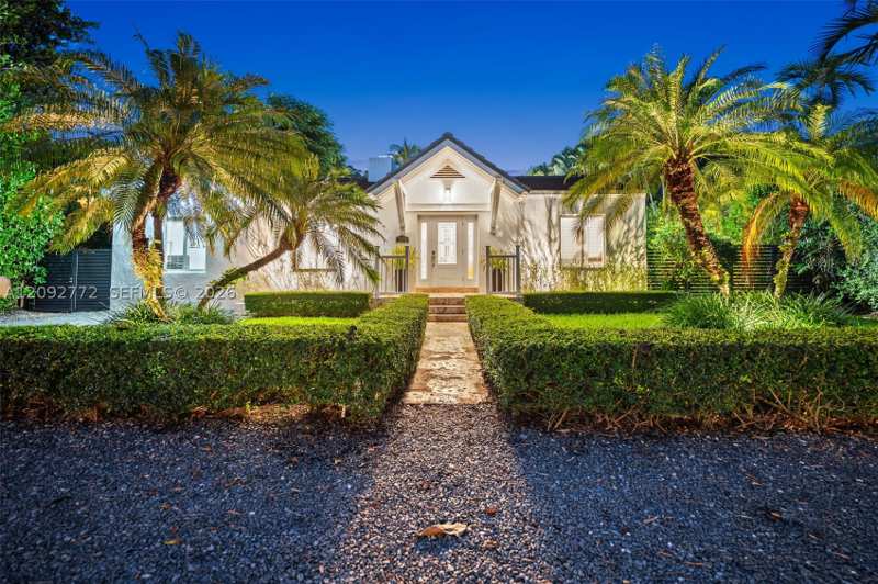 3 bedroom SingleFamilyResidence at 7215 SW 54th Ct, High Pines Rev Plat Of 2N, Miami — photo 1