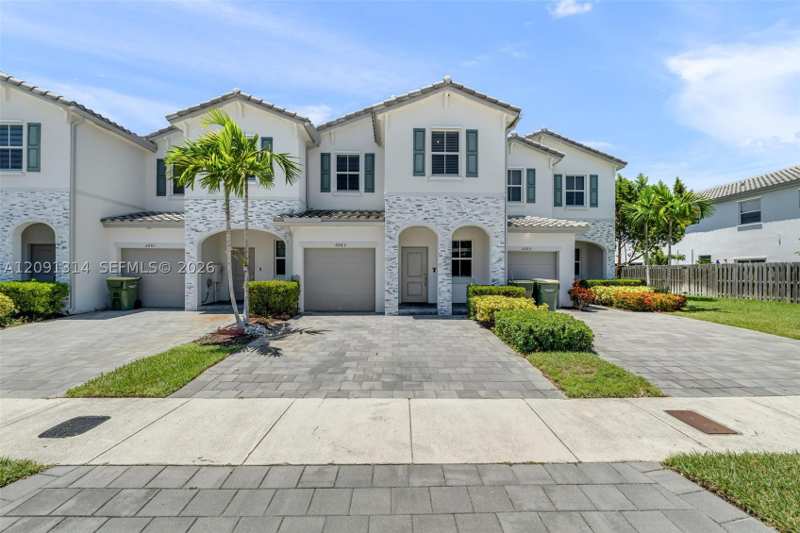 3 bedroom Townhouse at 2683 SE 12th St, Keys Gate Residential, Homestead — photo 1
