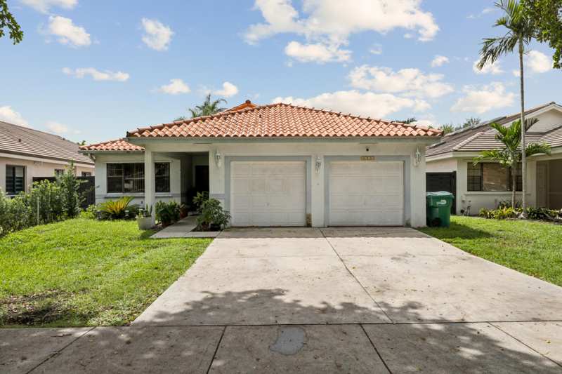 3 bedroom SingleFamilyResidence at 8738 NW 150th Terrace, West Lakes Gardens, Miami Lakes — photo 1