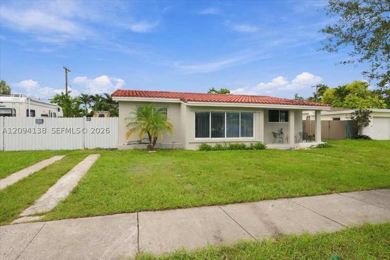 3 bedroom SingleFamilyResidence at 9625 Dominican Dr, South Coral Homes Sec 2, Cutler Bay — photo 1