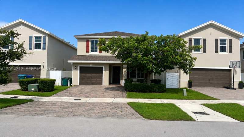 4 bedroom SingleFamilyResidence at 619 NE 4th St, Royal Homes West, Florida City — photo 1
