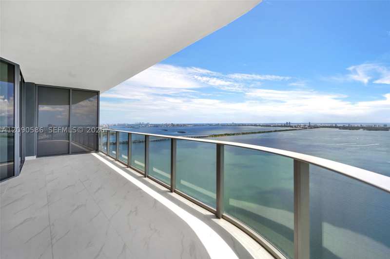 4 bedroom Condominium at 700 Ne 24th Street 4507, Aria Reserve South, Miami — photo 1