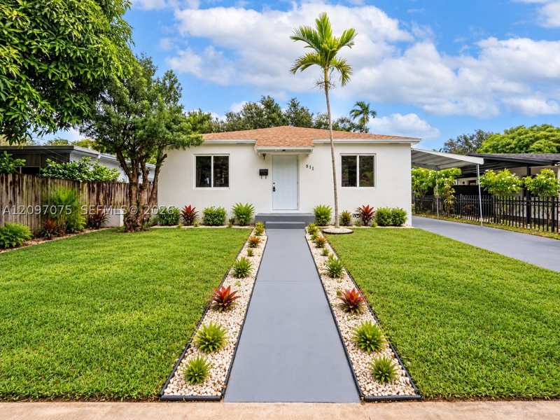2 bedroom SingleFamilyResidence at 511 NE 131st St, Griffing Biscayne Pk Esta, North Miami — photo 1