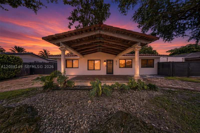 4 bedroom SingleFamilyResidence at 8315 SW 99th Ct, Heftler Homes Sunset Park, Miami — photo 1