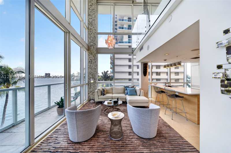 1 bedroom Condominium at 665 NE 25th St 201, Onyx On The Bay Condo, Miami — photo 1