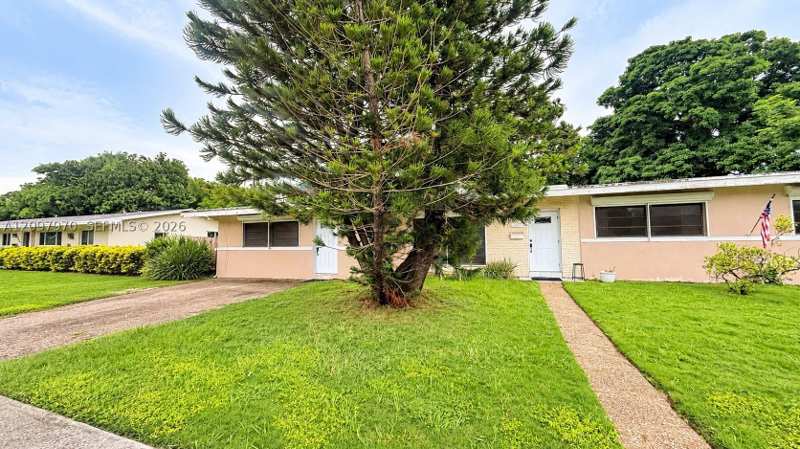 3 bedroom SingleFamilyResidence at 9325 SW 178th Ter, Orchard Estates, Palmetto Bay — photo 1