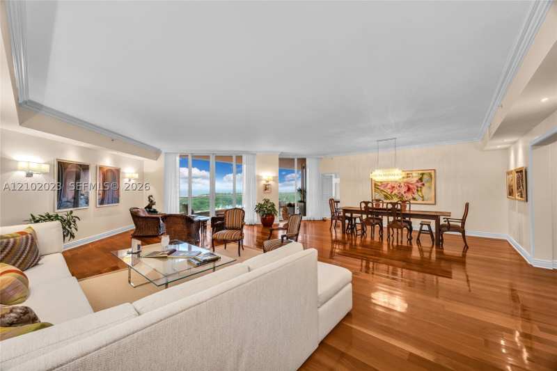 2 bedroom Condominium at 60 Edgewater Dr 14E, The Gables Condo, Coral Gables — photo 1