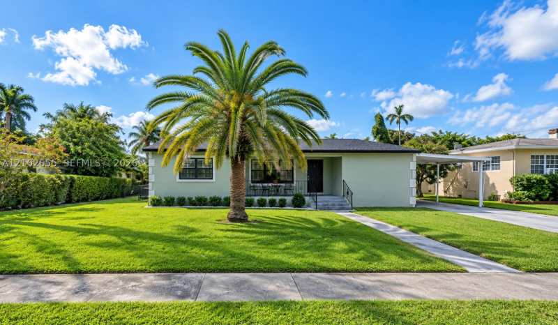 2 bedroom SingleFamilyResidence at 960 NW 89th St, Cravero Lake Shore Estate, Miami — photo 1