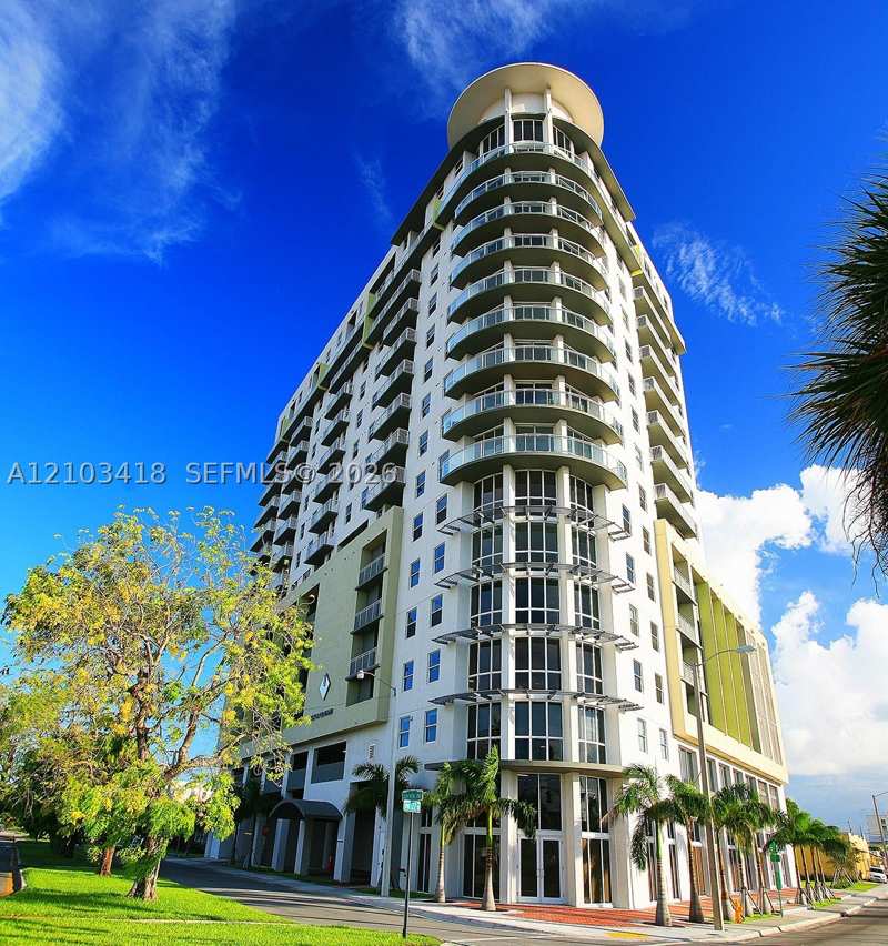 2 bedroom Condominium at 1 Glen Royal Pkwy 1004, Altos De Miami Condo, Miami — photo 1