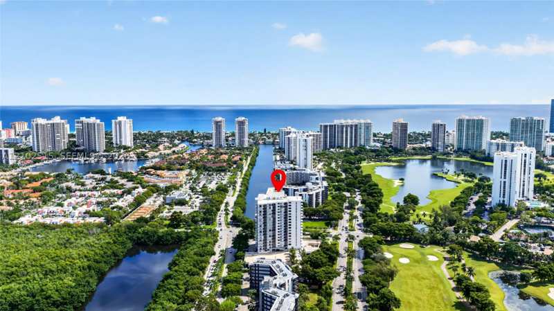 2 bedroom Condominium at 3375 N Country Club Dr 1506, Bonavista Condo, Aventura — photo 1