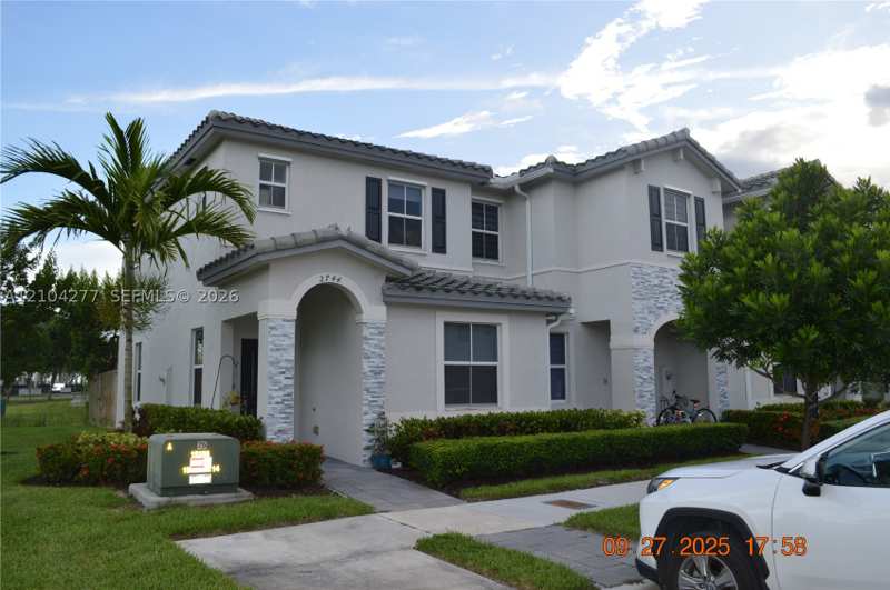 3 bedroom Townhouse at 2744 SE 19th St, Keys Gate Residential, Homestead — photo 1