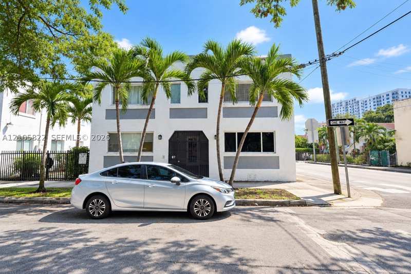 2 bedroom Condominium at 103 NW 6th Ave 3, River Point Condo, Miami — photo 1