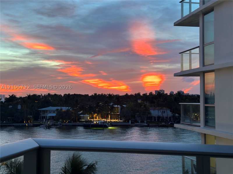 1 bedroom Condominium at 6620 Indian Creek Dr 501, Amd Pl Of 2nd Ocean Front, Miami Beach — photo 1