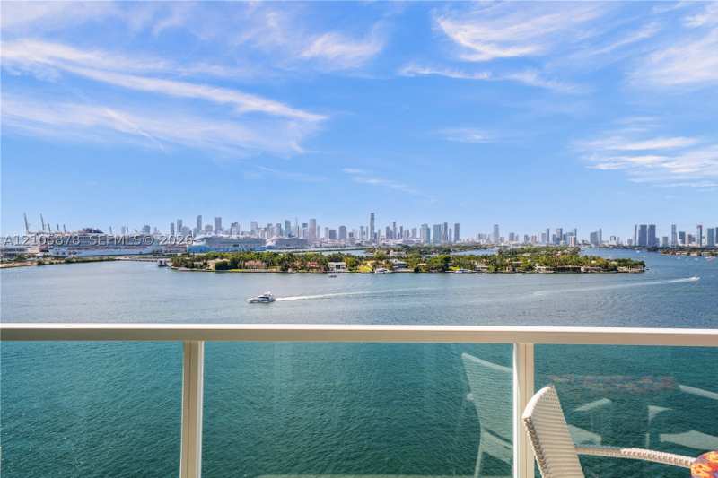 3 bedroom Condominium at 650 West Ave 1807, The Floridian Condo, Miami Beach — photo 1