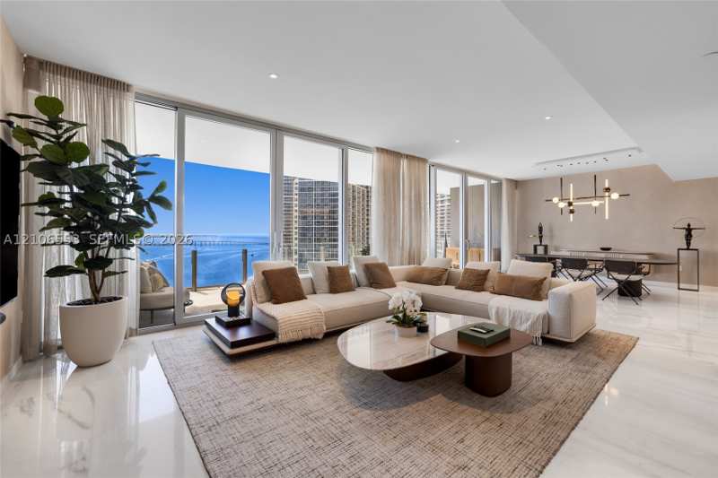 3 bedroom Condominium at 300 Biscayne Boulevard Way 3002E, Aston Martin, Miami — photo 1