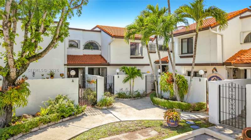 2 bedroom Condominium at 1291 SW 124th Ct 19-B, Villa Venezia Condo Ph Vi, Miami — photo 1