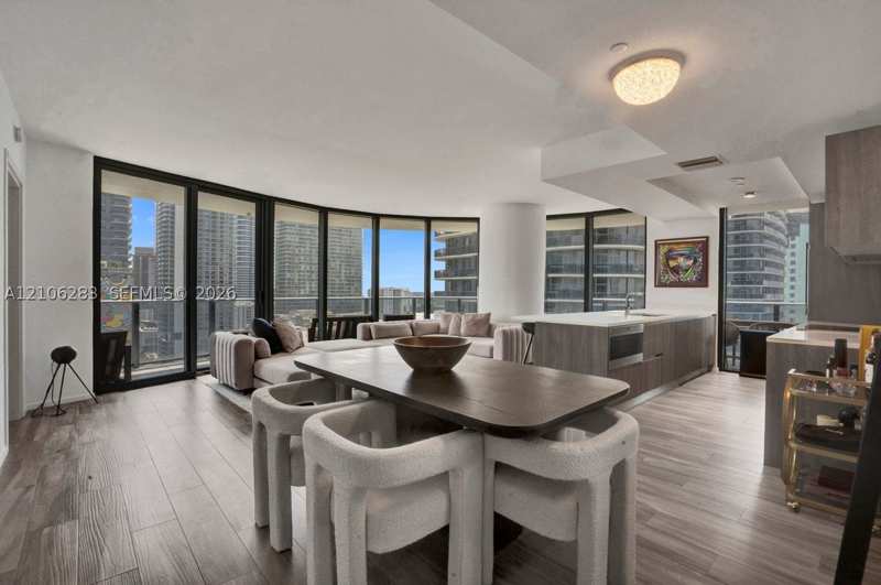 3 bedroom Condominium at 801 S Miami Ave 1801, Sls Lux Residences, Miami — photo 1