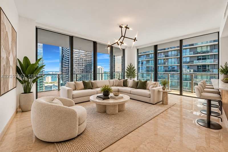 2 bedroom Condominium at 88 SW 7th St 3401, Rise Condo, Miami — photo 1