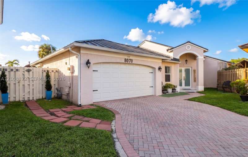 4 bedroom SingleFamilyResidence at 8070 SW 157th Pl, Parcel G At Lago Mar, Miami — photo 1
